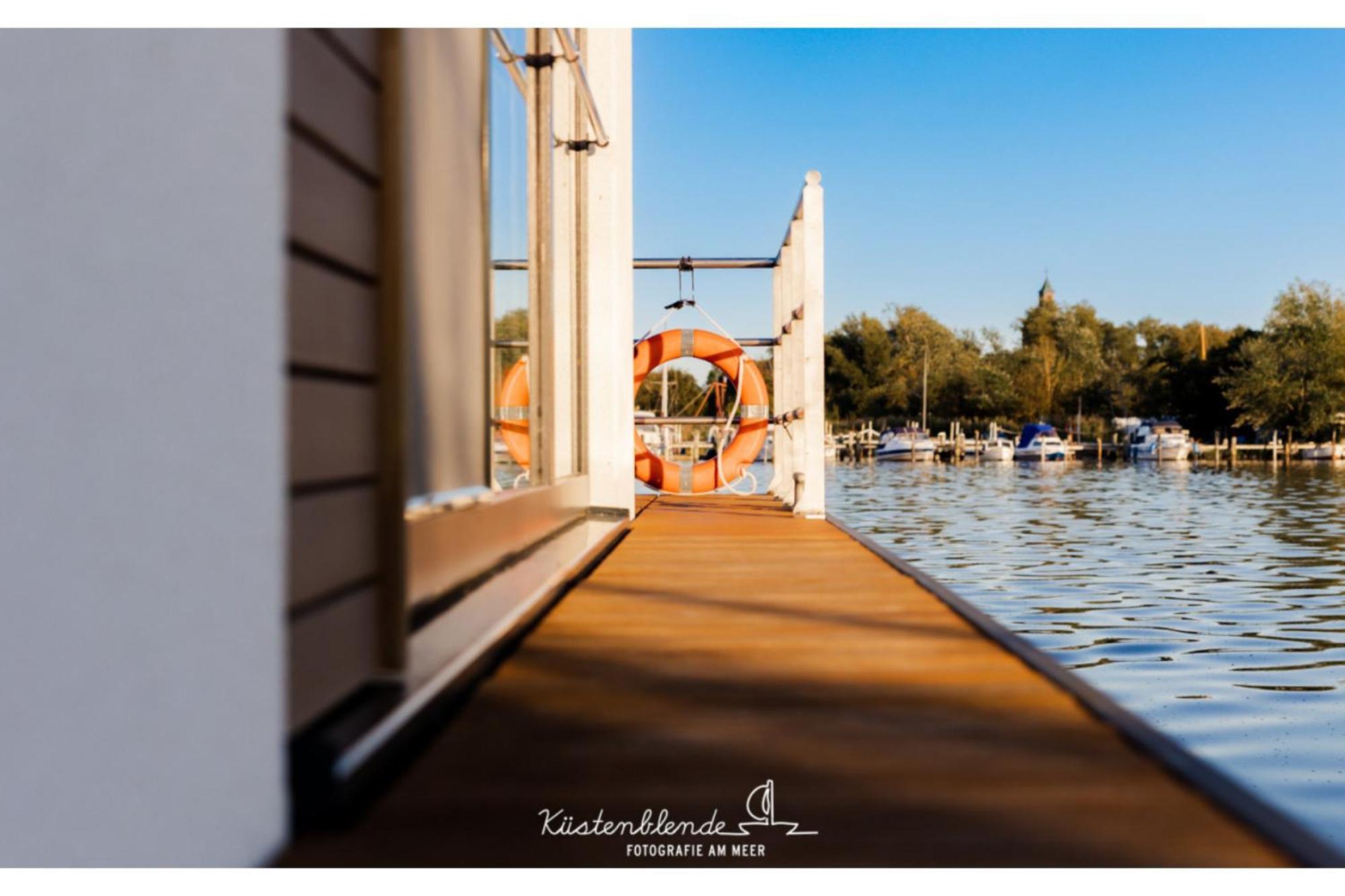 Вілла Ostsee Hausboot - Arielle Lp15 Рібніц-Дамгартен Екстер'єр фото